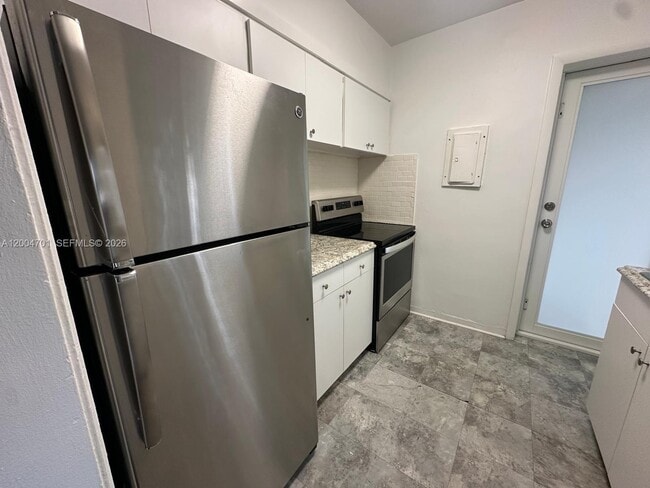 Photo - 1567 S Le Jeune Rd Unit 1