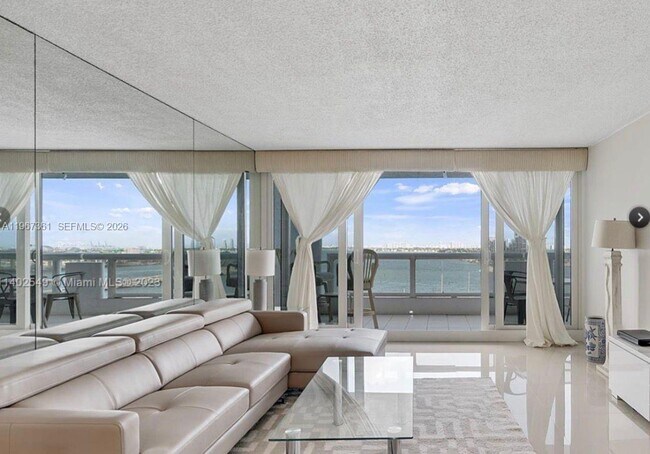 Photo - 1717 N Bayshore Dr Unit A-1132