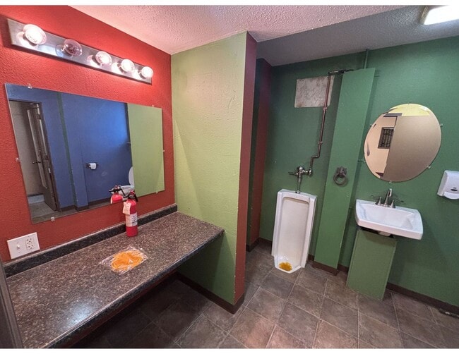 Photo - 400 Copeland Ave Unit 402