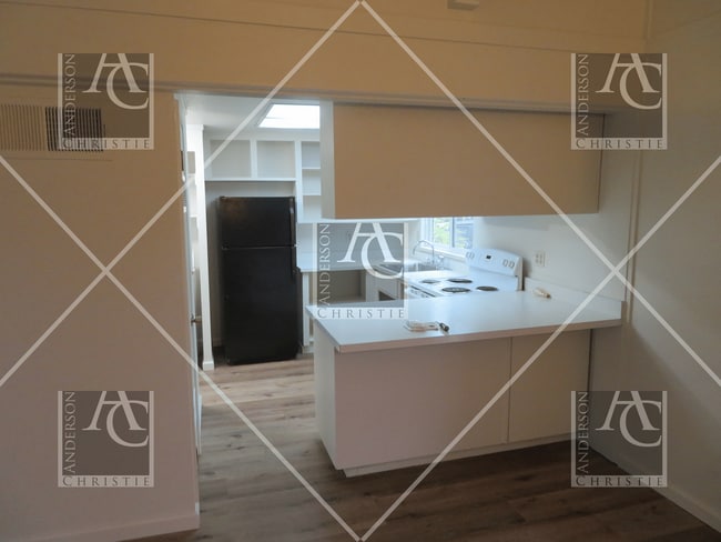 Photo - 3 bed 1.5 bath Home upper westside