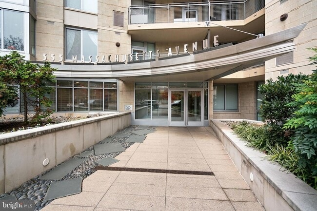 Photo - 555 Massachusetts Ave NW Unidad 815