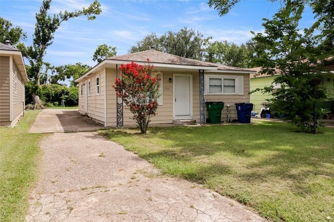 Photo - 604 W Peach St