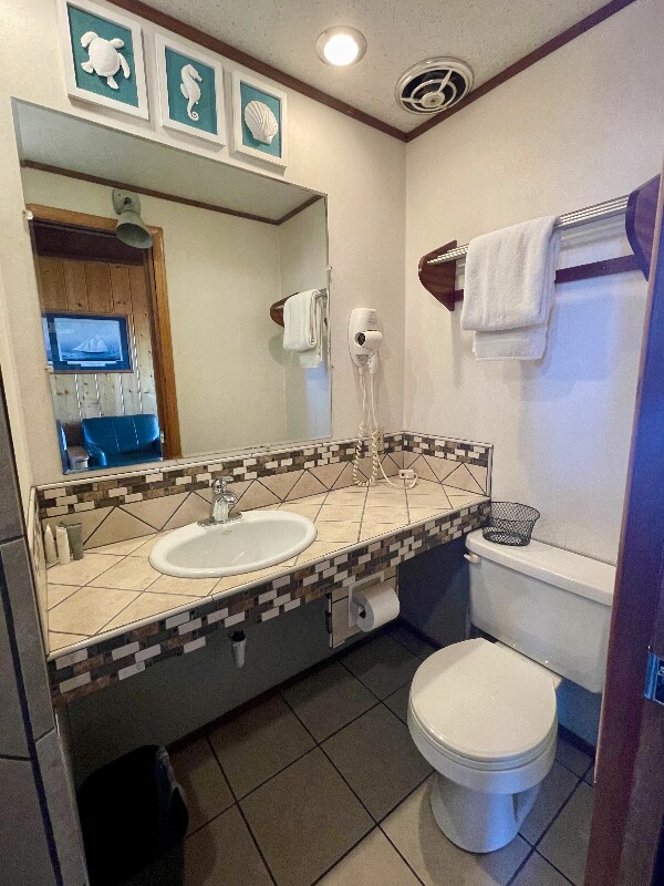 971 N Montesano St Unit 102
