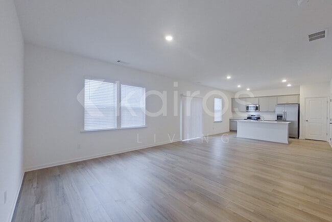 Photo - 213 Birch Ave