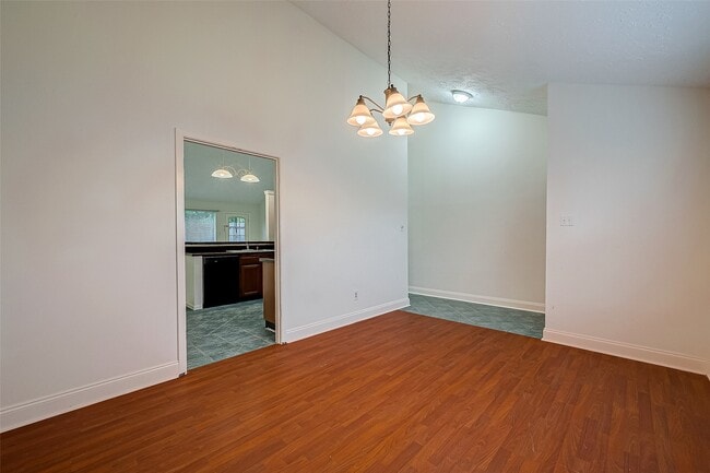 Photo - 3906 Quiet Pl Dr