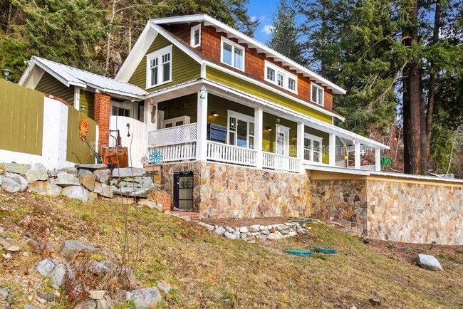 Building Photo - 43843 ID-200
