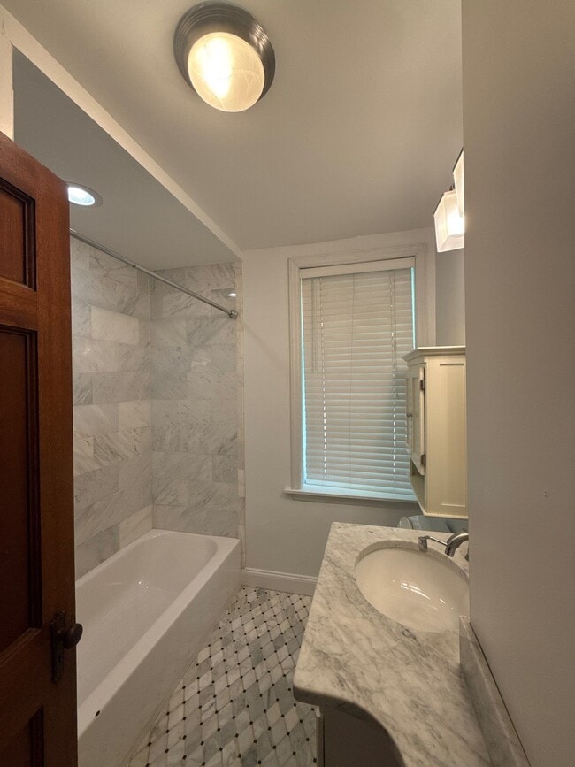 Photo - Hanley Road Apartments