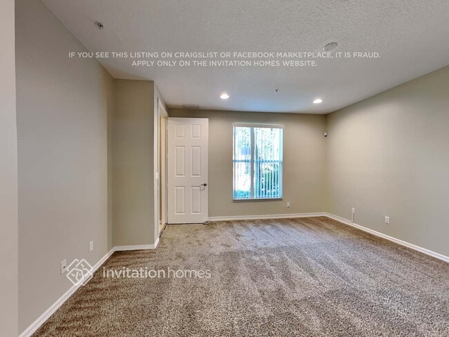 4119 Parkside Dr