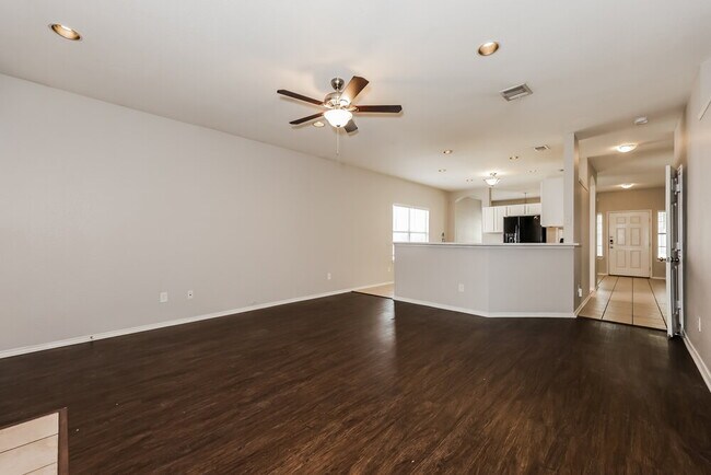 Photo - 2808 Earle Dr