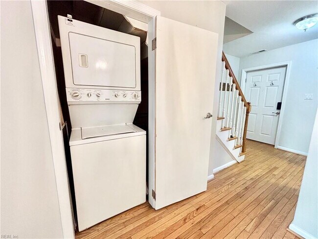 Photo - Gorgeous Condo in Willoughby Beach Unidad 11