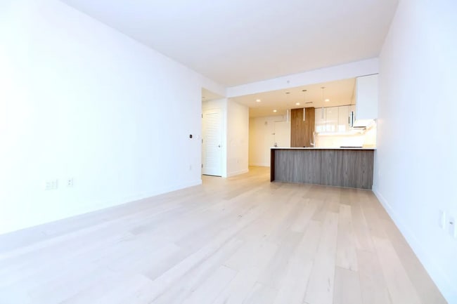 Photo - 131-01 40th Rd