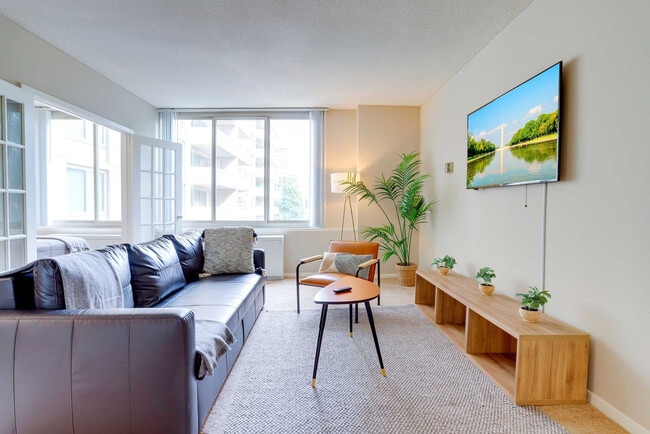 Photo - 1600 S Eads St Unidad GO FL3-ID1022407P