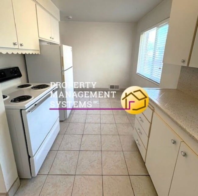 Photo - 3 Bedroom Duplex in Sugarhouse! Unit 1777