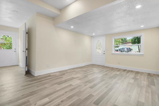 Photo - 710 S Pine St