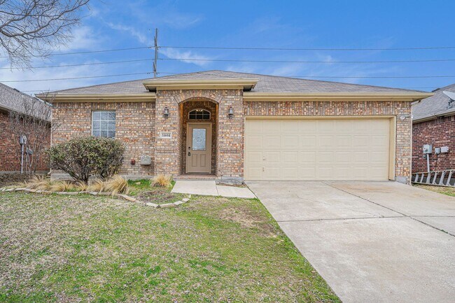 Building Photo - Brick, 3-2-2 in Little Elm