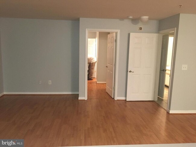 Building Photo - 501 Mathias Hammond Way Unit 103