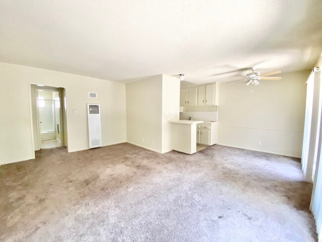 Photo - 3337 Mentone Ave Unit 4