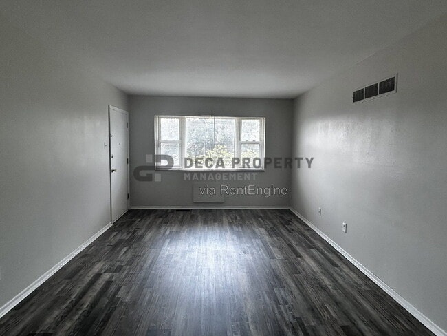 Photo - 7409 Olian Dr Unit 3