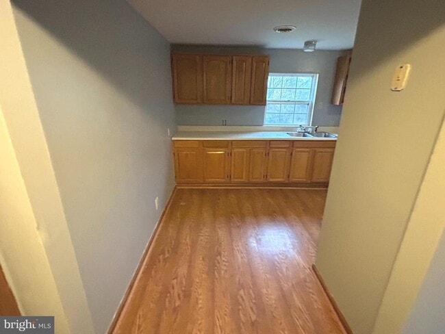 Photo - 103 Jackson St