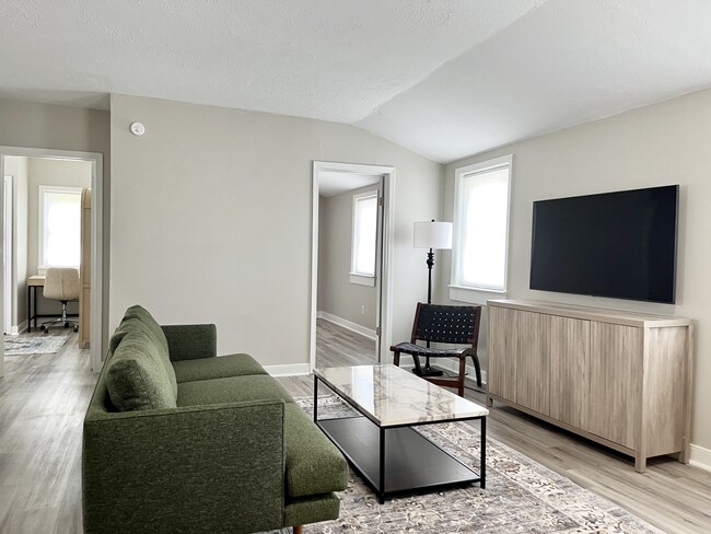 Photo - 1622 East Market St