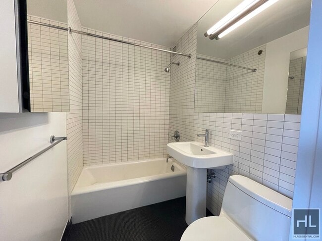 Photo - East 39th Street Unit 7A