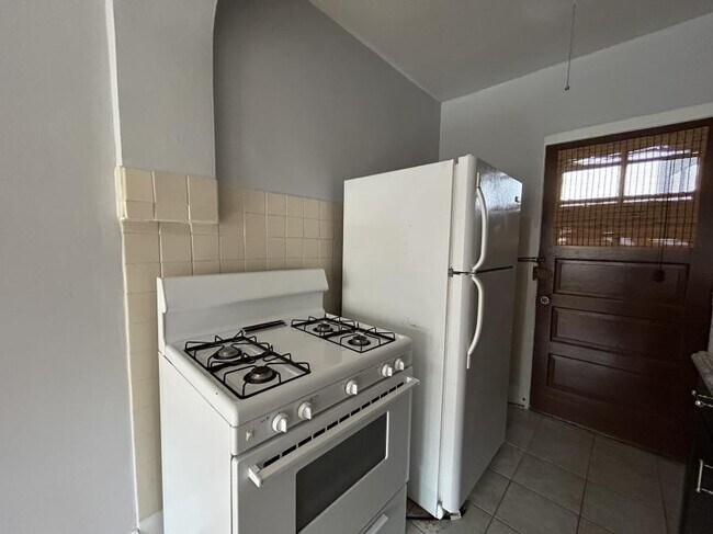 Photo - 1 bedroom in Chicago IL 60640 Unidad 3A