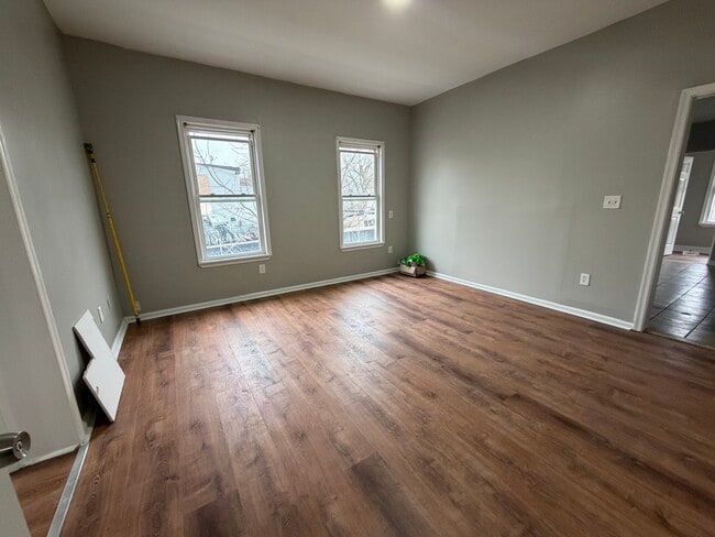 Photo - 100 Warren St Unit Second floor