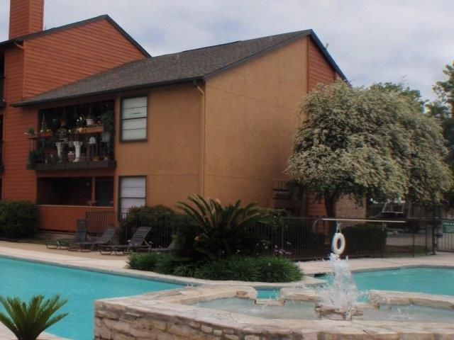 Photo - 2439 NE Interstate 410 Loop Unit c7