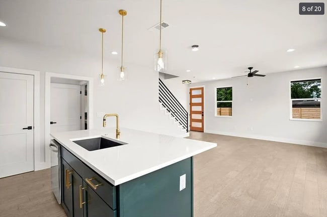 Photo - 1602 Springdale Rd