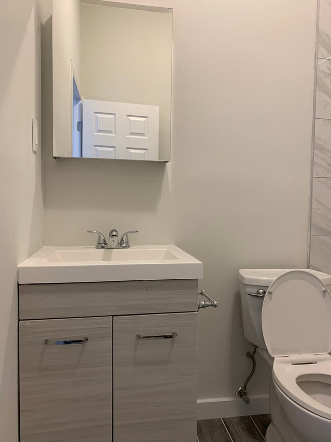 Photo - 872 Bergen Ave