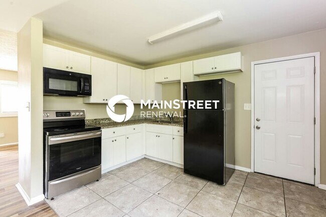 3 Bedroom Pet-Friendly Home in Riverdale, GA with Main Street Renewal