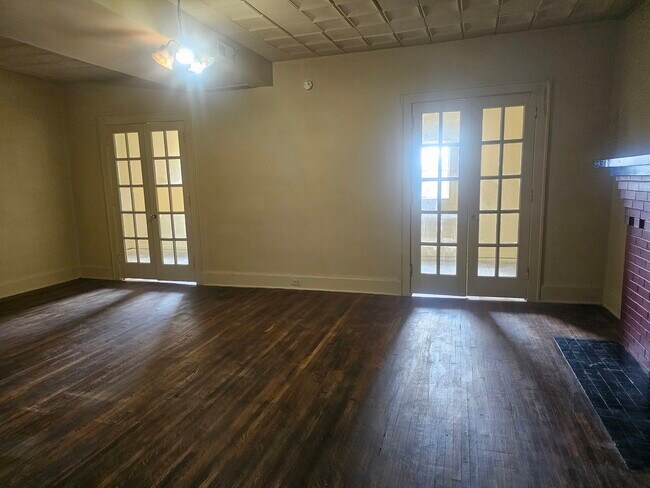 Photo - 52 S 6th St Apartments Unit 6th St #A