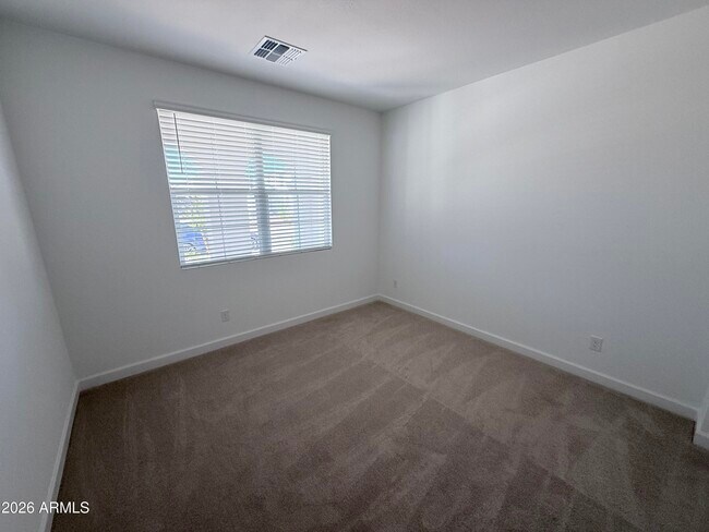 Photo - 6980 W Buckhorn Trail