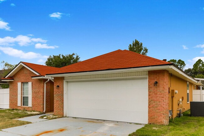 Photo - 2891 Tuscarora Tr