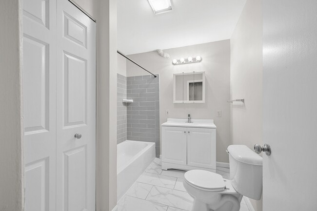 Photo - 61 Madison Ave