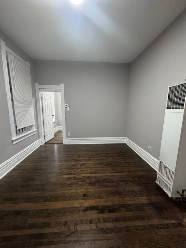 2244 S Spaulding Ave Unit 2R