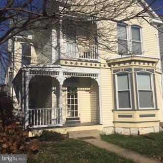Photo - 323 E 3rd St