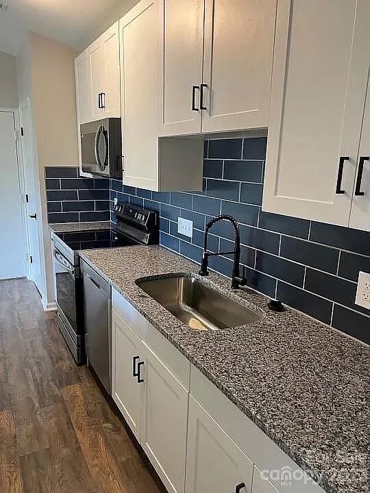 Room in Condo on Meadow Rose Ln