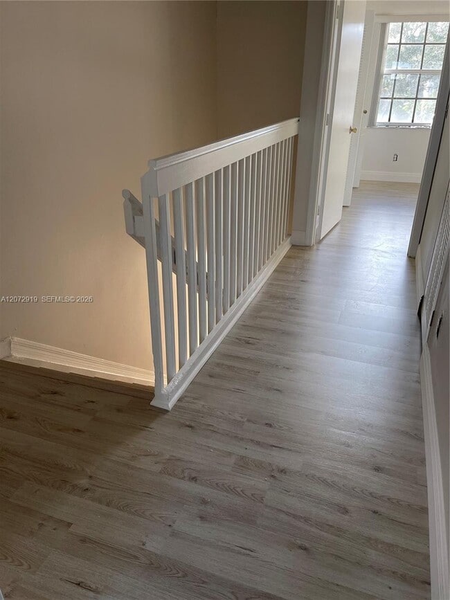 Photo - 321 SW 120th Ave