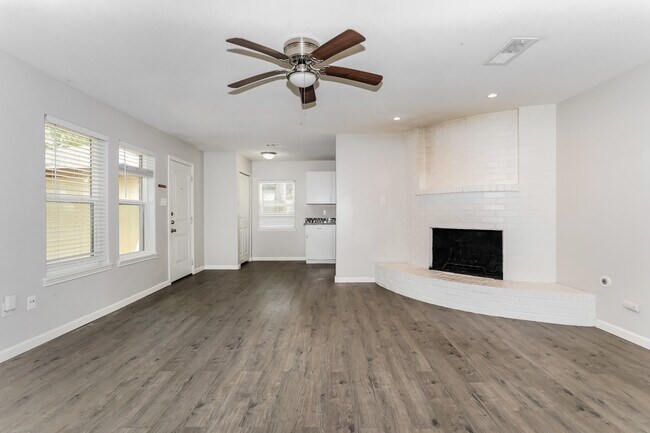 Photo - 24707 Wilderness Rd