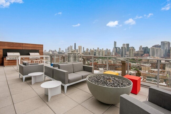 Photo - 726 N Morgan St