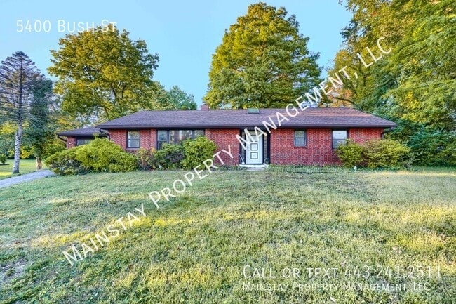 Photo - 5400 Bush St