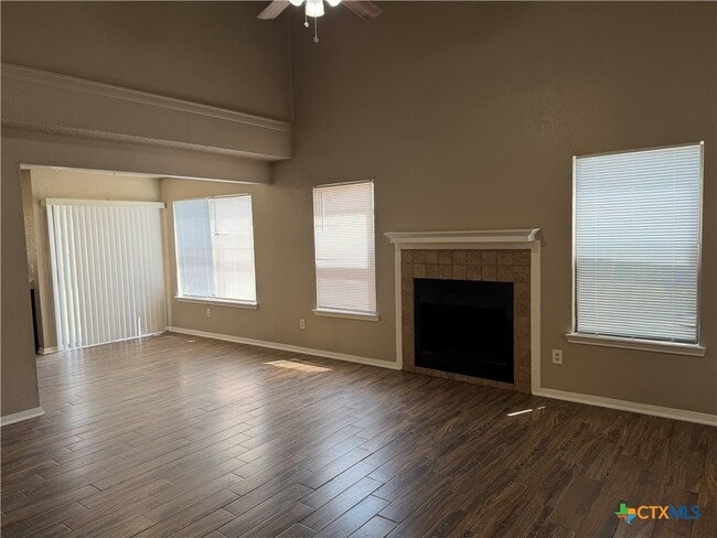 Photo - 3208 Green Valley Dr