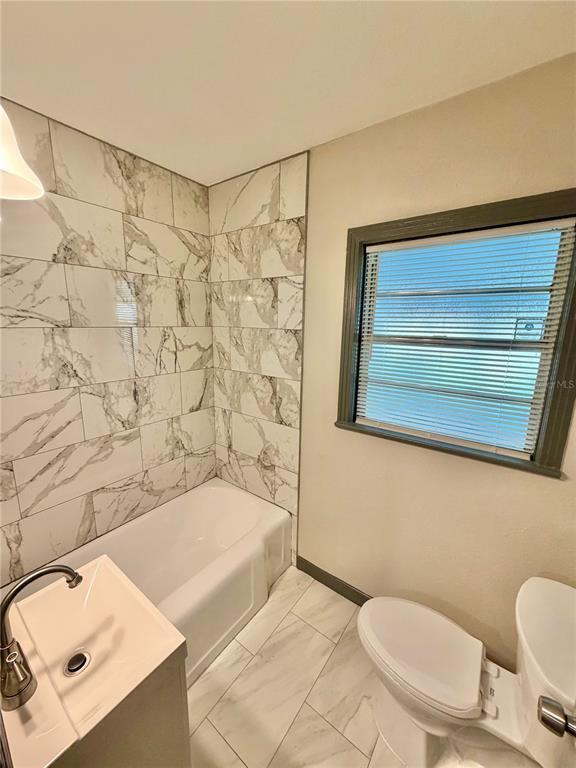 Photo - 1017 W Blann Dr