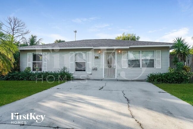 Photo - 12135 Americus Ln Casa