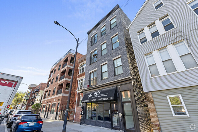 Building Photo - 1636 N Western Ave Rental