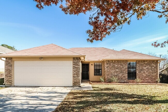 Building Photo - 908 Blue Ridge Dr Rental
