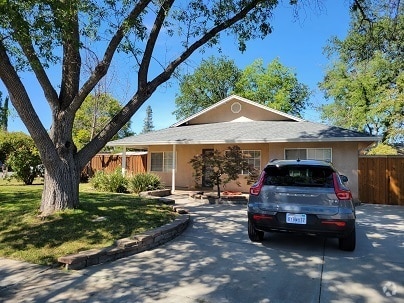Building Photo - 1770 Modoc Dr Rental