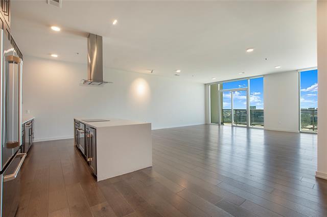 Photo - 6911 Cowboys Way Unidad 1705 Rental