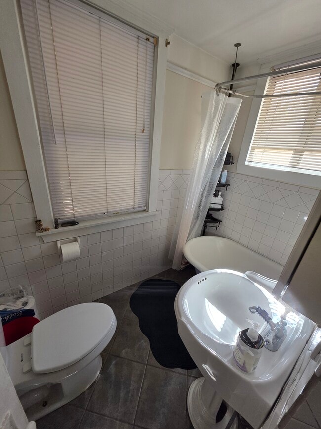 Photo - 965 Myrtle St NE Unit 3